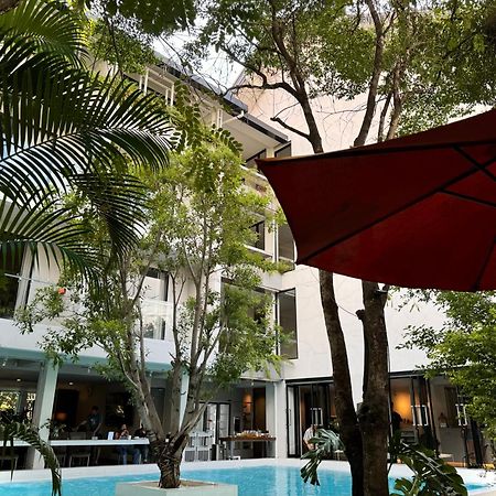 Por Daowadung Hotel Chiang Mai Exterior foto